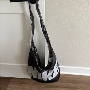 Nike Black and White Mesh Shoulder Bag